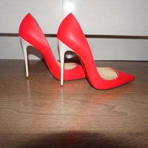 Christian Louboutin So Kate Fits 6